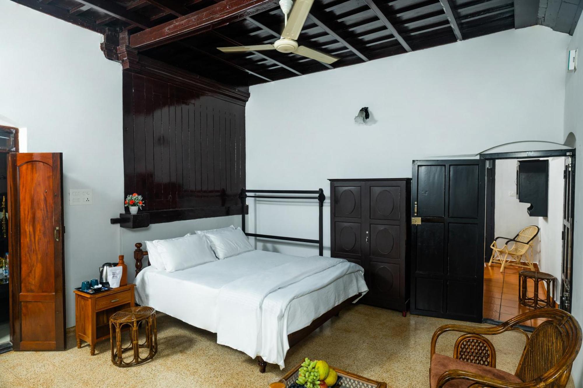 Babira Brookside Heritage Resort Kumarakom Exterior photo