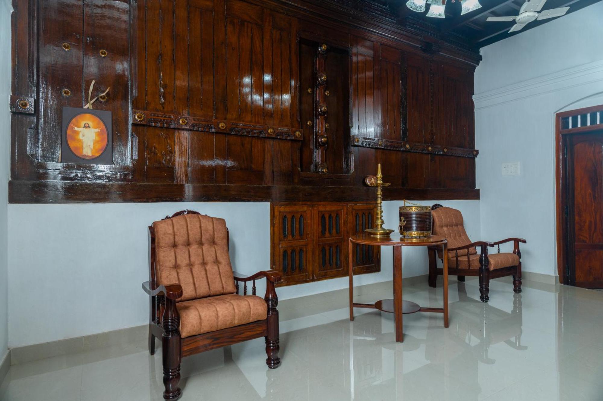 Babira Brookside Heritage Resort Kumarakom Exterior photo